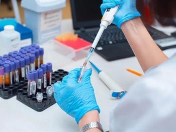 استفاده از لنفوسیت‌های B برای ساخت واکسن HIV 
